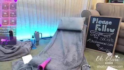 oholiviaxoxo online show from January 2026 01:04:01 PM