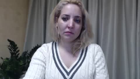 Mari online show from March 2025 06:22:02 PM