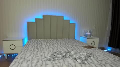            Welcome to my fans page  online show from January 2025 05:39:01 PM