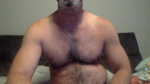 oktobus74 online show from August 2026 06:22:01 PM
