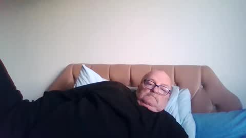 old_fkr online show from January 2025 04:18:01 PM