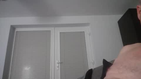 HeyIts Just Me online show from October 2025 10:32:02 PM