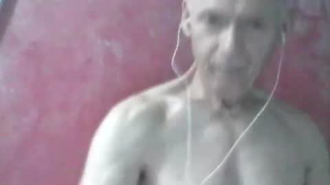 oldbuthorny62 online show from April 2026 01:43:02 AM