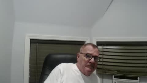 oldguybigd online show from September 2025 02:55:02 AM