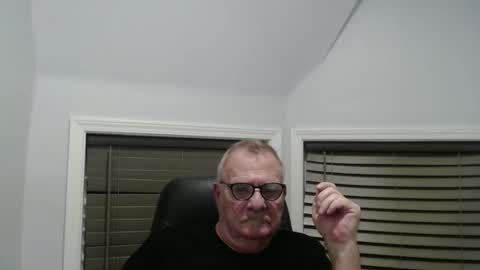 oldguybigd online show from October 2025 03:46:02 AM
