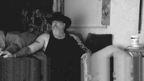 Snapshot of oldskoolll chatting on February 2026 02:15:02 AM oldskoolll online show from February 2026 02:15:02 AM