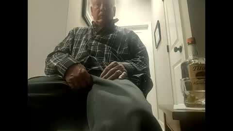 oldsubman online show from January 2025 10:49:02 PM