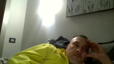 Snapshot of olimpio1230 chatting on January 2025 10:23:01 PM olimpio1230 online show from January 2025 10:23:01 PM