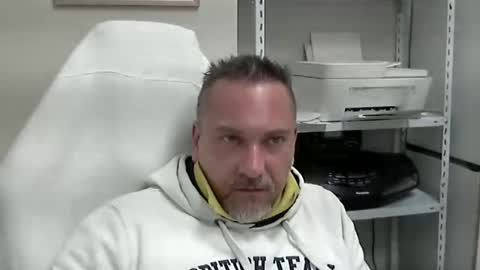 Snapshot of olimpio1230 chatting on February 2025 01:50:02 PM olimpio1230 online show from February 2025 01:50:02 PM