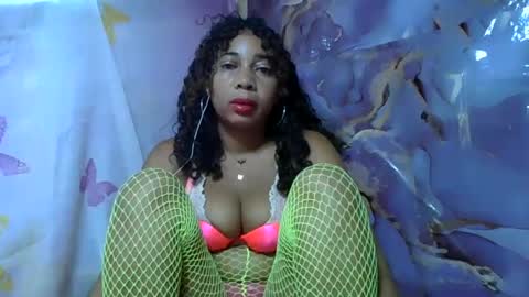 olinaa online show from June 2026 12:56:02 AM