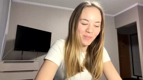 Amelia online show from December 2025 10:13:02 AM