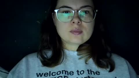 Snapshot of olivepeach chatting on July 2026 10:40:02 AM Oil online show from July 2026 10:40:02 AM