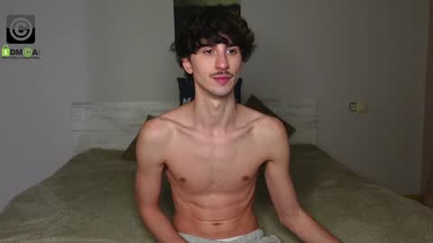 Snapshot of oliver_baker chatting on January 2025 04:40:01 PM Oliver Kaen online show from January 2025 04:40:01 PM