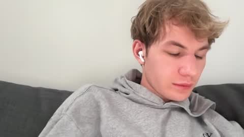 Oliver Beck online show from January 2025 03:09:02 AM