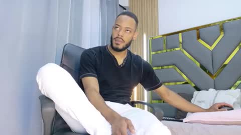 Oliver online show from April 2026 06:12:01 PM