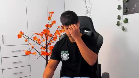 Oliver bray online show from January 2026 05:49:02 PM