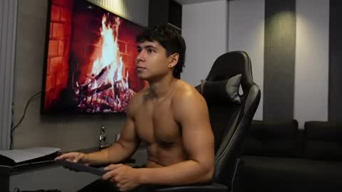 Oliver bray online show from April 2026 04:24:02 AM