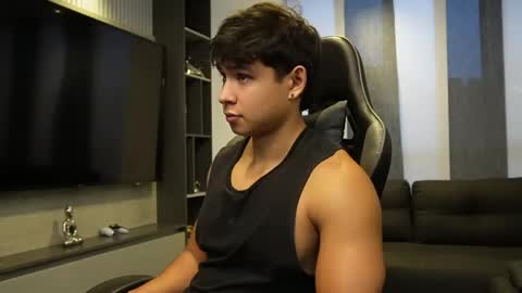 Oliver bray online show from April 2026 10:56:02 PM