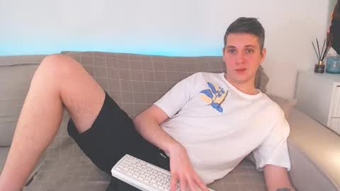 Oliver online show from February 2025 12:28:01 PM