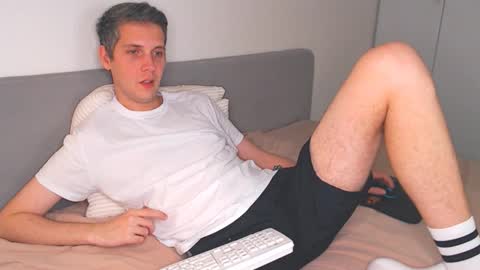 Oliver online show from September 2025 05:58:01 PM