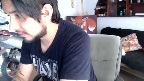oliver_laid_2023 online show from May 2026 07:34:02 PM