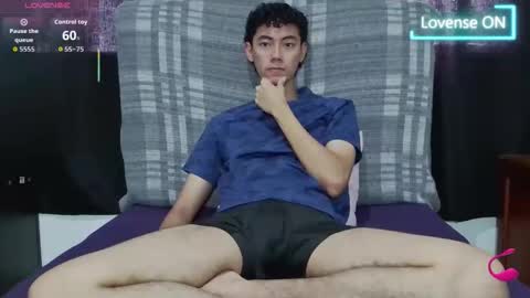 Snapshot of oliver_rayman chatting on January 2026 09:53:02 PM Oliver Rayman online show from January 2026 09:53:02 PM