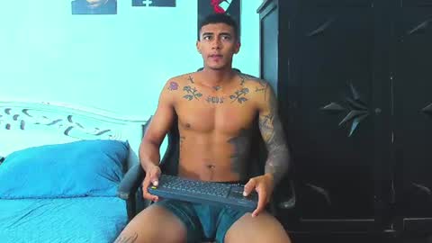 Snapshot of oliver_smith_2 chatting on August 2026 12:48:02 PM oliver_smith_2 online show from August 2026 12:48:02 PM