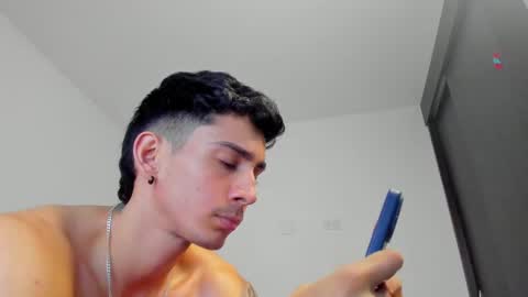 Oliver bennet online show from February 2025 01:38:01 AM