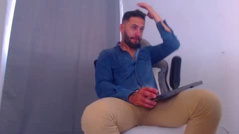 oliver online show from January 2025 06:31:01 PM