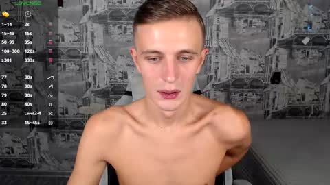 Snapshot of oliverfresh chatting on September 2025 10:04:02 AM Oliver online show from September 2025 10:04:02 AM