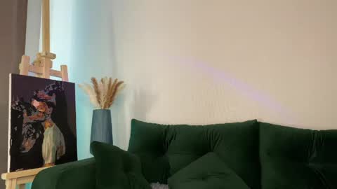 oliverlawrence online show from May 2026 02:13:01 PM