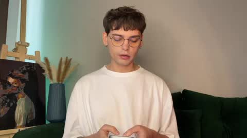oliverlawrence online show from May 2026 08:12:02 AM