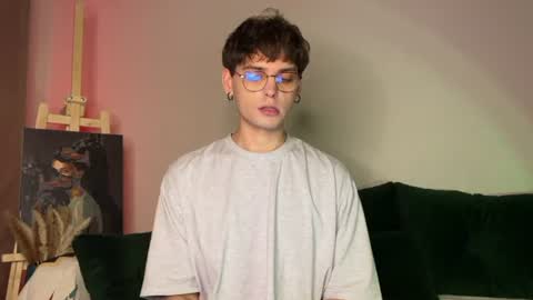oliverlawrence online show from June 2026 08:18:02 PM