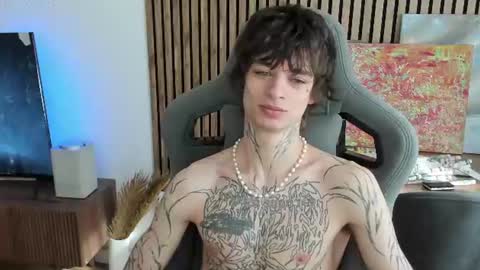 Snapshot of oliverrgroove chatting on July 2026 06:33:02 AM oliverrgroove online show from July 2026 06:33:02 AM