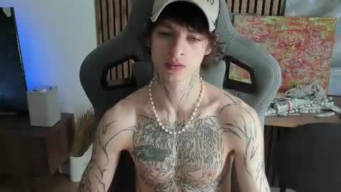 Snapshot of oliverrgroove chatting on July 2026 07:50:01 AM oliverrgroove online show from July 2026 07:50:01 AM