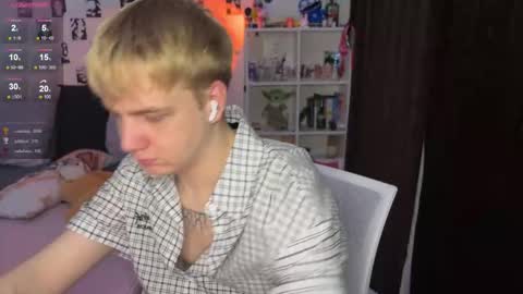 oliver online show from November 2025 06:52:02 PM