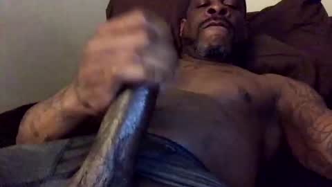 olivertwist1273 online show from February 2025 03:35:02 AM