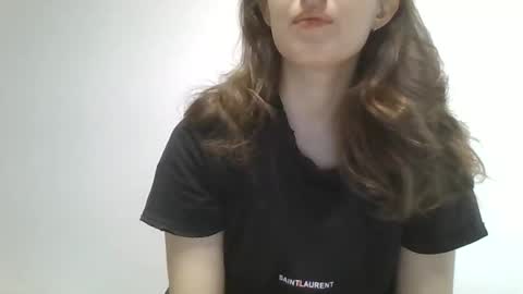 olivia__dream online show from May 2026 07:26:02 AM