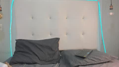 Snapshot of olivia_bunny52 chatting on December 2025 07:41:01 PM olivia online show from December 2025 07:41:01 PM