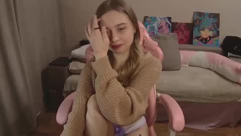 Olivia online show from October 2025 02:38:01 PM