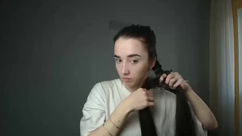 Olivia online show from January 2025 08:11:02 AM