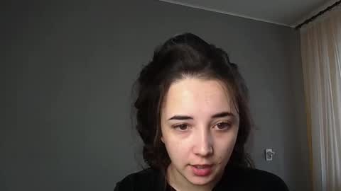 Olivia online show from April 2026 08:09:02 AM