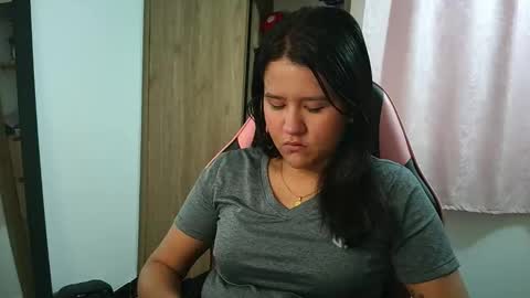 Olivia online show from January 2026 12:22:02 PM