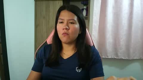 Olivia online show from January 2026 12:21:01 PM