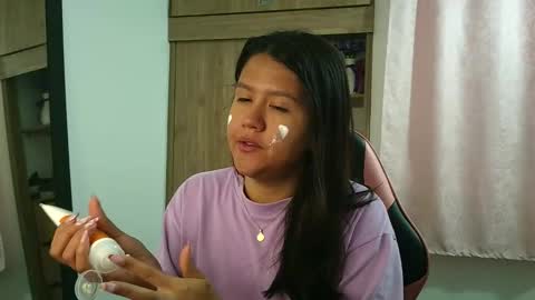 Olivia online show from March 2026 12:12:02 PM