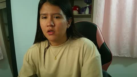 Olivia online show from March 2026 01:17:01 PM