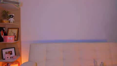 Snapshot of olivia_xd_ chatting on March 2026 05:40:02 AM Olivia online show from March 2026 05:40:02 AM