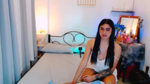 olivia_xxo online show from July 2026 11:53:01 AM