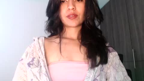 oliviaaa__ online show from January 2025 03:02:01 PM