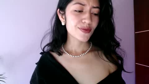 oliviaaa__ online show from February 2026 03:54:01 PM